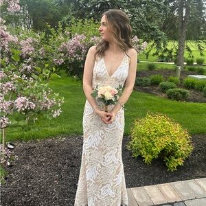 Like new Dress The Population Formal/Prom Dress